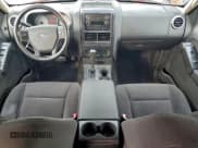 ✅ 2010 Ford Explorer XLT • VIN: 1FMEU8DE9AUA24625 • Lot: 94150775. Listed on Copart with 165,754 mi. Free auction sales archive from the USA and detailed vehicle history report at DreamBid. Image 8.