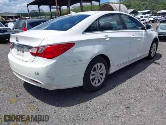 ✅ 2012 Hyundai Sonata GLS • VIN: 5NPEB4AC2CH326633 • Lot: 43200702. Wystawiony na IAAI z przebiegiem 134 966 mil. Bezpłatny archiwum sprzedaży aukcyjnych z USA i szczegółowy raport historii pojazdu na DreamBid. Zdjęcie 4.