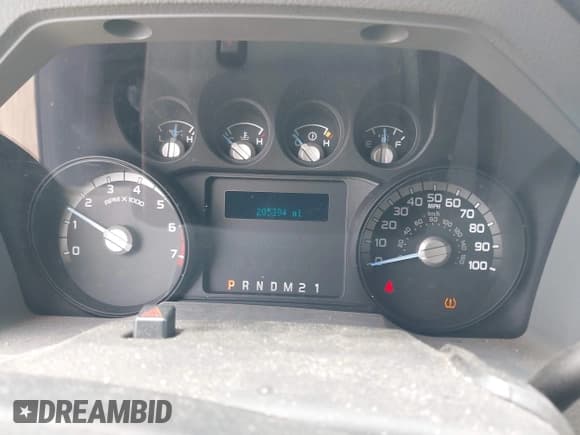 ✅ 2014 Ford F-350 Lariat • VIN: 1FT7X3B61EEA23424 • Lot: 42034586. Listed on IAAI with 205,394 mi. Free auction sales archive from the USA and detailed vehicle history report at DreamBid. Image 7.