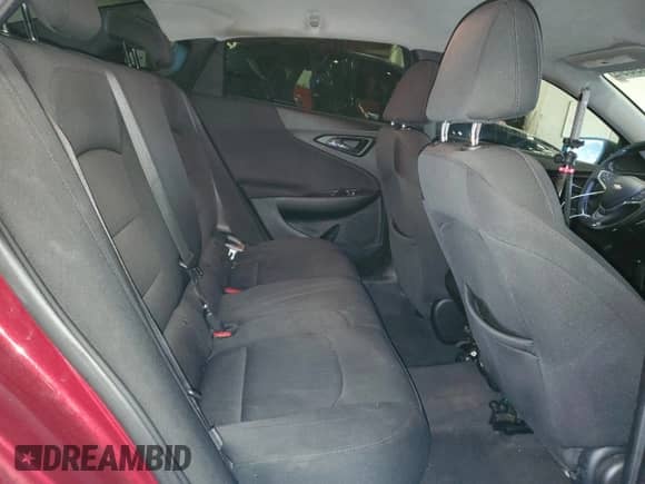 2019 Chevrolet Malibu RS z VIN 1G1ZG5ST7KF213575, wystawiony jako Copart lot #61089695 z przebiegiem 200 263 mil mil oraz Szkoda całkowita • Salvage title. Historia ofert i sprzedaży dostępna na DreamBid. Obrazek 10.