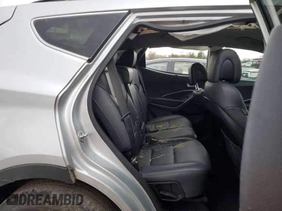 ✅ 2016 Hyundai Santa Fe Limited • VIN: 5XYZUDLAXGG358122 • Lot: 49885054. Wystawiony na Copart z przebiegiem 145 802 mil mil. Skorzystaj z bezpłatnego archiwum sprzedaży aukcyjnych z USA i zobacz szczegółowy raport historii pojazdu na DreamBid. Zdjęcie 10.