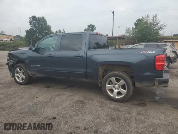 ✅ 2017 Chevrolet Silverado 1500 LT • VIN: 3GCUKREC5HG439205 • Лот: 69686585. Опубликован ранее на Copart с пробегом 157 152 миль. Бесплатный доступ к архиву аукционных продаж из США и подробный отчёт об истории автомобиля на DreamBid. Изображение 2.