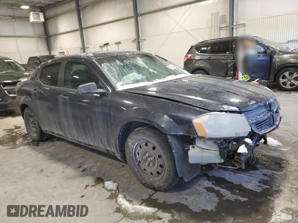 ✅ 2008 Dodge Avenger SE • VIN: 1B3LC46K98N594527 • Лот: 46133635. Опубликован ранее на Copart с пробегом 173 149 миль. Бесплатный доступ к архиву аукционных продаж из США и подробный отчёт об истории автомобиля на DreamBid. Изображение 4.