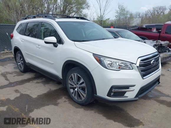 ✅ 2020 Subaru Ascent Premium • VIN: 4S4WMAED5L3419010 • Lot: 41868955. Listed on IAAI with 121,668 mi. Free auction sales archive from the USA and detailed vehicle history report at DreamBid. Image 1.