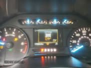 ✅ 2018 Ford F-150 XL • VIN: 1FTMF1CP9JKE72380 • Lot: 96009955. Wystawiony na Copart z przebiegiem 172 093 mil. Bezpłatny archiwum sprzedaży aukcyjnych z USA i szczegółowy raport historii pojazdu na DreamBid. Zdjęcie 9.