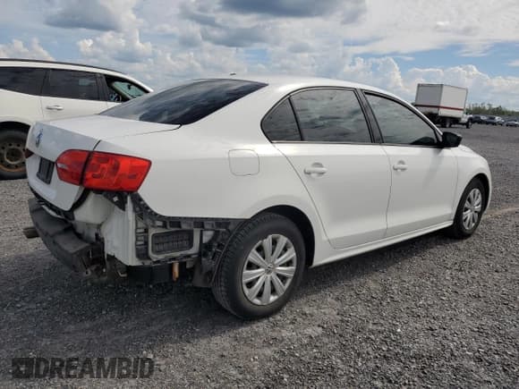 ✅ 2012 Volkswagen Jetta S • VIN: 3VW2K7AJ7CM421635 • Lot: 70880625. Listed on Copart with 206,743 mi. Free auction sales archive from the USA and detailed vehicle history report at DreamBid. Image 3.