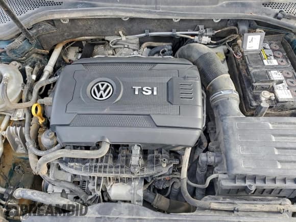 ✅ 2018 Volkswagen Golf GTI S • VIN: 3VW447AU2JM261593 • Лот: 93737755. Опубликован ранее на Copart с пробегом 103 061 миль. Бесплатный доступ к архиву аукционных продаж из США и подробный отчёт об истории автомобиля на DreamBid. Изображение 11.