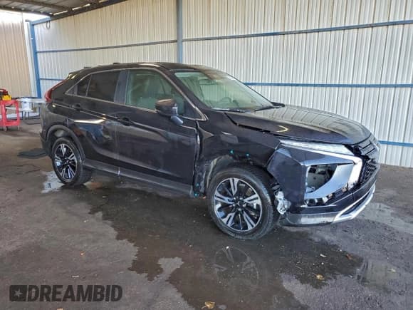 ✅ 2025 Mitsubishi Eclipse Cross SE • VIN: JA4ATWAA8SZ032743 • Lot: 95990805. Listed on Copart with 12,446 mi. Free auction sales archive from the USA and detailed vehicle history report at DreamBid. Image 4.