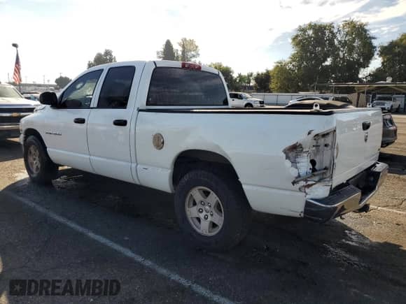 2005 Dodge 1500 SLT с VIN 1D7HA18D35J610768, выставлен на аукционе Copart как лот 75470614 с пробегом 258 539 миль миль и Списание • Salvage title. История ставок и продаж доступна на DreamBid. Изображение 2.