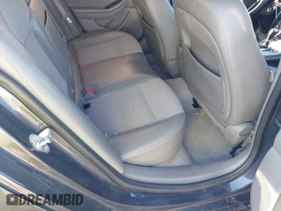 ✅ 2013 Chevrolet Malibu LT • VIN: 1G11C5SA8DF141652 • Lot: 43442790. Listed on IAAI with 128,583 mi miles. Access the free auction sales archive from the USA and view a detailed vehicle history report at DreamBid. Image 8.