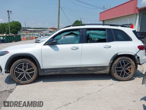 ✅ 2023 Mercedes-Benz EQB 350 • VIN: W1N9M1DB8PN064175 • Лот: 42321006. Опубликован ранее на IAAI с пробегом 36 878 миль. Бесплатный доступ к архиву аукционных продаж из США и подробный отчёт об истории автомобиля на DreamBid. Изображение 14.