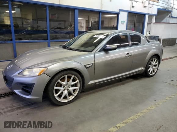 ✅ 2009 Mazda RX-8 R3 • VIN: JM1FE174190402469 • Лот: 87222464. Опубликован ранее на Copart с пробегом 122 782 миль. Бесплатный доступ к архиву аукционных продаж из США и подробный отчёт об истории автомобиля на DreamBid. Изображение 1.