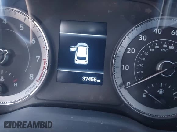 ✅ 2022 Hyundai Venue Limited • VIN: KMHRC8A30NU153771 • Lot: 42113970. Listed on IAAI with 37,455 mi. Free auction sales archive from the USA and detailed vehicle history report at DreamBid. Image 7.