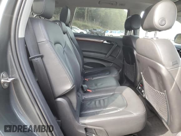 ✅ 2015 Audi Q7 Premium Plus • VIN: WA1LGAFE2FD012468 • Lot: 84949765. Listed on Copart with 137,211 mi. Free auction sales archive from the USA and detailed vehicle history report at DreamBid. Image 11.