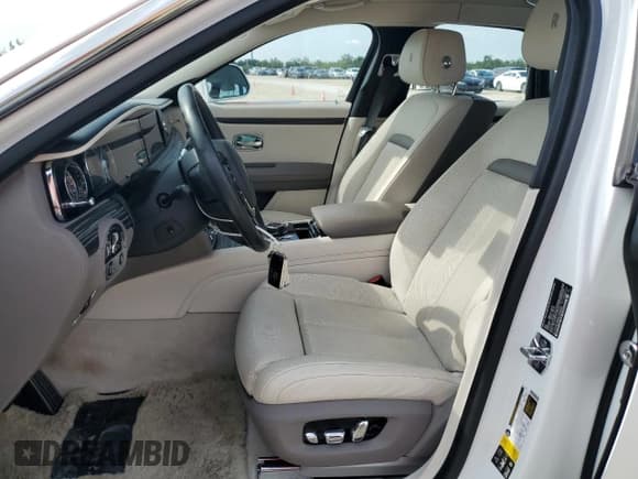 ✅ 2021 Rolls-Royce Ghost • VIN: SCATV0C08MU206683 • Lot: 71416214. Listed on Copart with 40,756 mi. Free auction sales archive from the USA and detailed vehicle history report at DreamBid. Image 7.