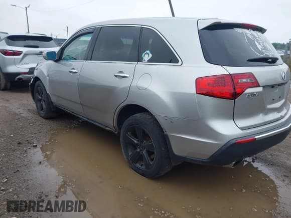 ✅ 2011 Acura MDX Technology • VIN: 2HNYD2H64BH528452 • Lot: 43019310. Wystawiony na IAAI z przebiegiem 209 551 mil. Bezpłatny archiwum sprzedaży aukcyjnych z USA i szczegółowy raport historii pojazdu na DreamBid. Zdjęcie 3.