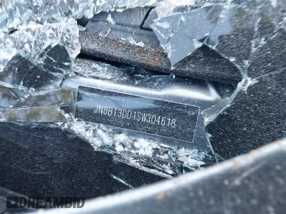 ✅ 2025 Nissan Rogue Platinum • VIN: JN8BT3DD1SW304618 • Lot: 42947864. Listed on IAAI with 2,044 mi. Free auction sales archive from the USA and detailed vehicle history report at DreamBid. Image 9.