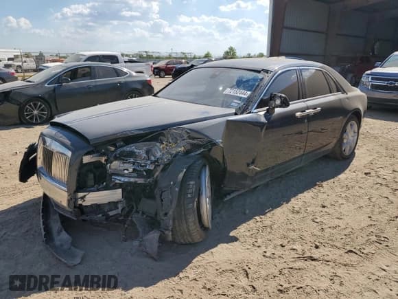✅ 2015 Rolls-Royce Ghost • VIN: SCA664S53FUX53197 • Lot: 72152444. Listed on Copart with 39,280 mi. Free auction sales archive from the USA and detailed vehicle history report at DreamBid. Image 1.
