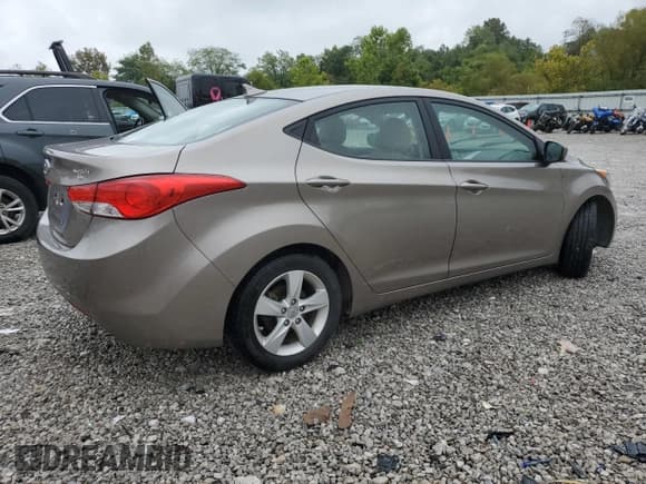 ✅ 2013 Hyundai Elantra GLS • VIN: 5NPDH4AE0DH206097 • Lot: 82107835. Listed on Copart with 87,845 mi. Free auction sales archive from the USA and detailed vehicle history report at DreamBid. Image 3.