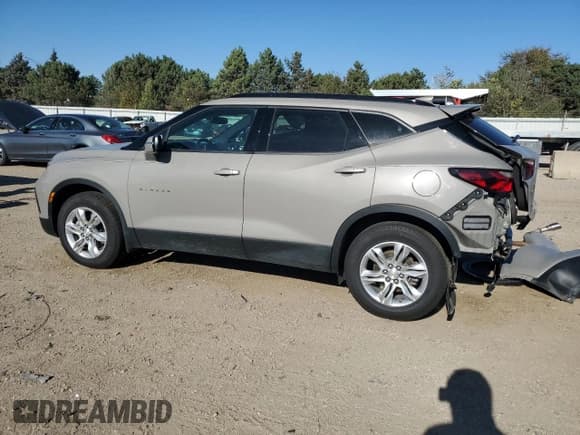 ✅ 2021 Chevrolet Blazer LT • VIN: 3GNKBDRS0MS537505 • Lot: 87278975. Listed on Copart with 22,746 mi. Free auction sales archive from the USA and detailed vehicle history report at DreamBid. Image 2.
