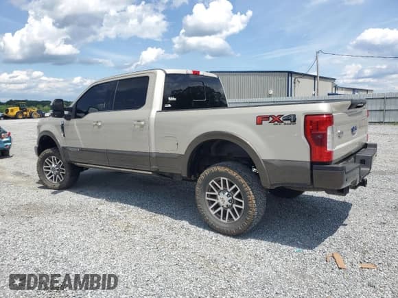 ✅ 2017 Ford F-250 • VIN: NCS107899 • Lot: 56418795. Listed on Copart with 182,377 mi. Free auction sales archive from the USA and detailed vehicle history report at DreamBid. Image 2.