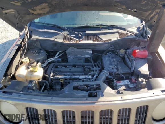 ✅ 2008 Jeep Patriot Sport • VIN: 1J8FT28088D647907 • Lot: 60893455. Wystawiony na Copart z przebiegiem 169 215 mil. Bezpłatny archiwum sprzedaży aukcyjnych z USA i szczegółowy raport historii pojazdu na DreamBid. Zdjęcie 11.