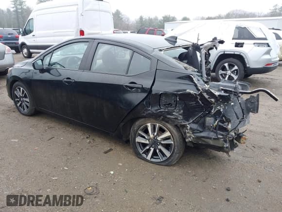 ✅ 2021 Nissan Versa SV • VIN: 3N1CN8EV2ML843887 • Lot: 41900932. Listed on IAAI with 88,158 mi. Free auction sales archive from the USA and detailed vehicle history report at DreamBid. Image 3.