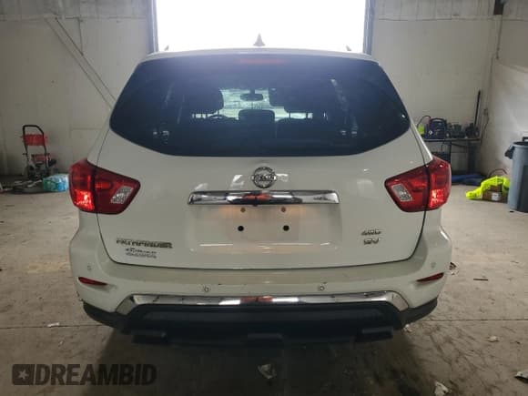 ✅ 2019 Nissan Pathfinder S • VIN: 5N1DR2MM7KC591067 • Лот: 62729875. Опубликован ранее на Copart с пробегом 117 699 миль. Бесплатный доступ к архиву аукционных продаж из США и подробный отчёт об истории автомобиля на DreamBid. Изображение 6.