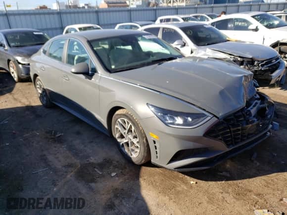 ✅ 2021 Hyundai Sonata SEL • VIN: KMHL64JA5MA146545 • Lot: 40913633. Wystawiony na Copart z przebiegiem 37 762 mil mil. Skorzystaj z bezpłatnego archiwum sprzedaży aukcyjnych z USA i zobacz szczegółowy raport historii pojazdu na DreamBid. Zdjęcie 4.