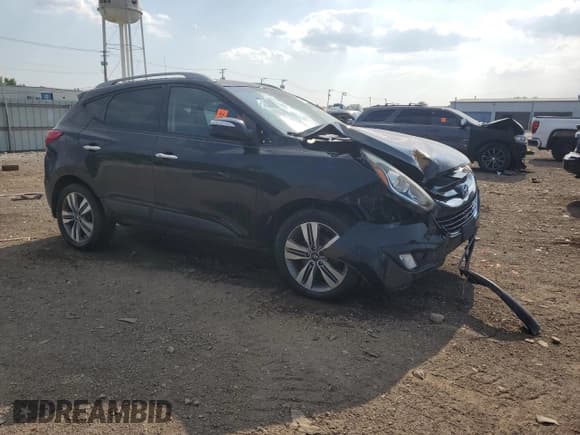 ✅ 2015 Hyundai Tucson SE • VIN: KM8JU3AG1FU979188 • Lot: 67596385. Listed on Copart with 123,332 mi. Free auction sales archive from the USA and detailed vehicle history report at DreamBid. Image 4.