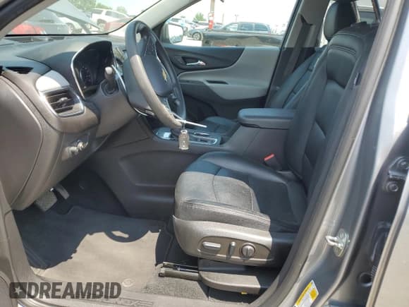 ✅ 2023 Chevrolet Equinox LS • VIN: 3GNAXHEG7PL152415 • Lot: 63494725. Wystawiony na Copart z przebiegiem 46 608 mil. Bezpłatny archiwum sprzedaży aukcyjnych z USA i szczegółowy raport historii pojazdu na DreamBid. Zdjęcie 7.