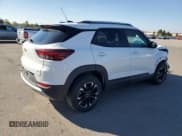 ✅ 2023 Chevrolet TrailBlazer LT • VIN: KL79MPS23PB041446 • Лот: 89510925. Опубликован ранее на Copart с пробегом 42 527 миль. Бесплатный доступ к архиву аукционных продаж из США и подробный отчёт об истории автомобиля на DreamBid. Изображение 3.