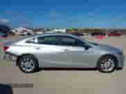 2018 Chevrolet Malibu LT с VIN 1G1ZD5STXJF268187, выставлен на аукционе IAAI как лот 43439529 с пробегом 97 042 миль миль и . История ставок и продаж доступна на DreamBid. Изображение 14.