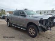 ✅ 2019 Ram 2500 Big Horn • VIN: 3C6UR5DJXKG566485 • Lot: 43592430. Wystawiony na IAAI z przebiegiem 229 690 mil. Bezpłatny archiwum sprzedaży aukcyjnych z USA i szczegółowy raport historii pojazdu na DreamBid. Zdjęcie 14.