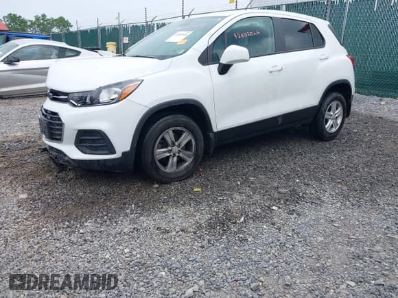 ✅ 2021 Chevrolet Trax LS • VIN: KL7CJNSB5MB326387 • Lot: 42402026. Listed on IAAI with 43,037 mi. Free auction sales archive from the USA and detailed vehicle history report at DreamBid. Image 19.