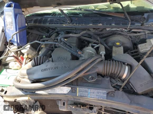 2002 Chevrolet S-10 LS с VIN 1GCCS145328251781, выставлен на аукционе Copart как лот 54455095 с пробегом 214 107 миль миль и Списание • Salvage title. История ставок и продаж доступна на DreamBid. Изображение 11.