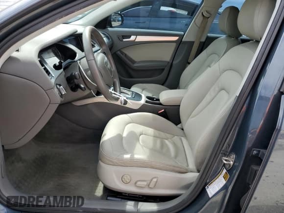 ✅ 2010 Audi A4 Premium • VIN: WAUAFAFL7AN014778 • Lot: 85871845. Listed on Copart with 84,194 mi. Free auction sales archive from the USA and detailed vehicle history report at DreamBid. Image 7.