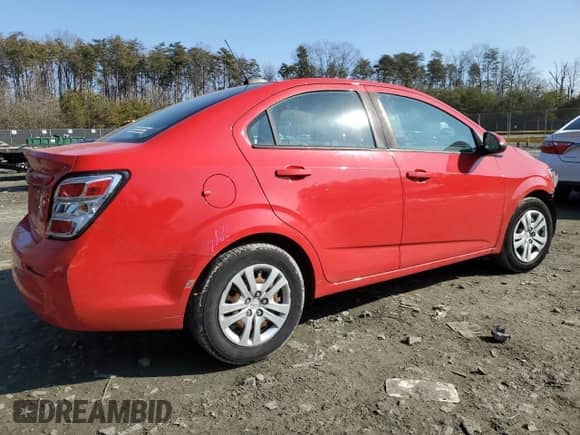 2017 Chevrolet Sonic LS с VIN 1G1JA5SH8H4144071, выставлен на аукционе Copart как лот 43935785 с пробегом 93 222 миль миль и Списание • Salvage title. История ставок и продаж доступна на DreamBid. Изображение 3.