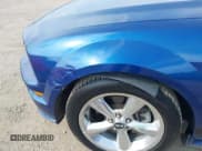 ✅ 2007 Ford Mustang GT Deluxe • VIN: 1ZVHT85H375220458 • Lot: 42914620. Wystawiony na IAAI z przebiegiem 107 535 mil. Bezpłatny archiwum sprzedaży aukcyjnych z USA i szczegółowy raport historii pojazdu na DreamBid. Zdjęcie 6.