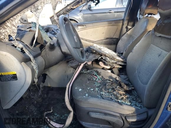 ✅ 2015 Hyundai Accent GLS • VIN: KMHCT4AE4FU920006 • Lot: 79011084. Listed on Copart with Not provided. Free auction sales archive from the USA and detailed vehicle history report at DreamBid. Image 7.