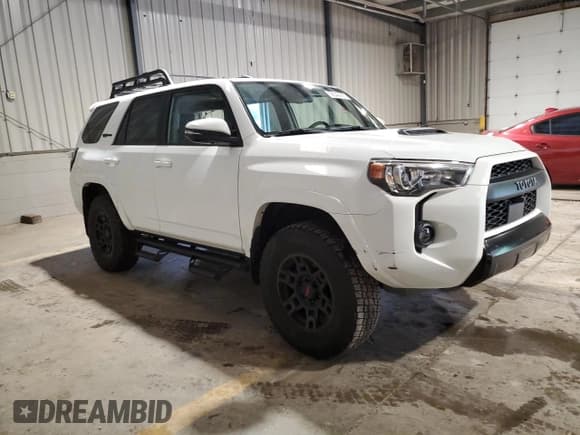 ✅ 2024 Toyota 4Runner TRD Pro • VIN: JTELU5JR2R6274639 • Lot: 58545365. Listed on Copart with 9,201 mi. Free auction sales archive from the USA and detailed vehicle history report at DreamBid. Image 4.