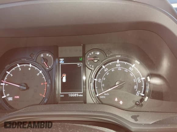 ✅ 2024 Toyota 4Runner SR5 Premium • VIN: JTENU5JR5R6291850 • Lot: 43833816. Listed on IAAI with 16,689 mi. Free auction sales archive from the USA and detailed vehicle history report at DreamBid. Image 7.