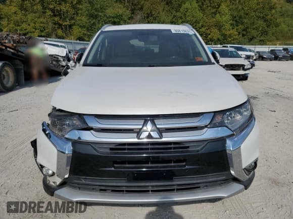 ✅ 2016 Mitsubishi Outlander GT • VIN: JA4JZ4AX9GZ032913 • Lot: 80810635. Listed on Copart with 111,530 mi. Free auction sales archive from the USA and detailed vehicle history report at DreamBid. Image 5.