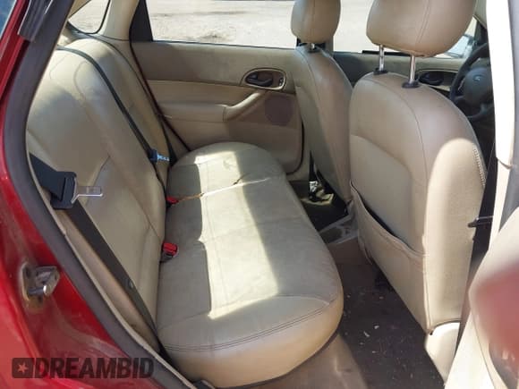 ✅ 2005 Ford Focus S • VIN: 1FAFP34N35W262327 • Lot: 43227147. Listed on IAAI with 222,131 mi. Free auction sales archive from the USA and detailed vehicle history report at DreamBid. Image 8.