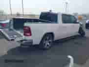 2022 Ram 1500 Laramie z VIN 1C6RREJTXNN357898, wystawiony jako IAAI lot #41966113 z przebiegiem 57 947 mil mil oraz . Historia ofert i sprzedaży dostępna na DreamBid. Obrazek 4.