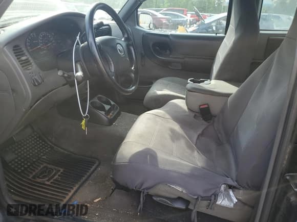 ✅ 2003 Mazda B-Series DS • VIN: 4F4YR16U63TM17884 • Lot: 57124565. Wystawiony na Copart z przebiegiem 273 041 mil. Bezpłatny archiwum sprzedaży aukcyjnych z USA i szczegółowy raport historii pojazdu na DreamBid. Zdjęcie 7.