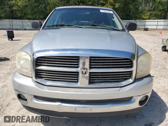 ✅ 2006 Dodge 1500 SLT • VIN: 1D7HU18N96J168547 • Лот: 71376704. Опубликован ранее на Copart с пробегом 284 572 миль. Бесплатный доступ к архиву аукционных продаж из США и подробный отчёт об истории автомобиля на DreamBid. Изображение 5.