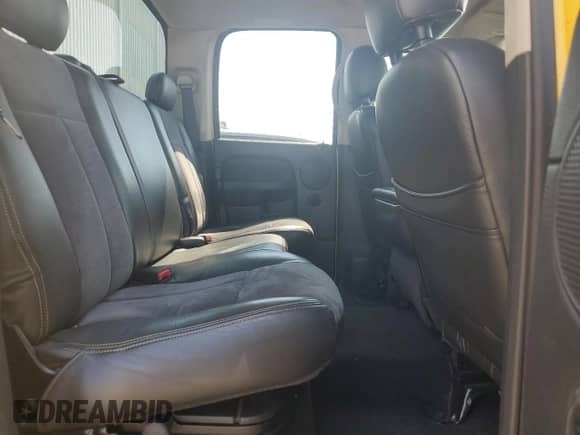 2004 Dodge 1500 SLT z VIN 1D7HU18D14J291084, wystawiony jako Copart lot #66081264 z przebiegiem 206 919 mil mil oraz Nie do naprawy • Non repairable. Historia ofert i sprzedaży dostępna na DreamBid. Obrazek 10.