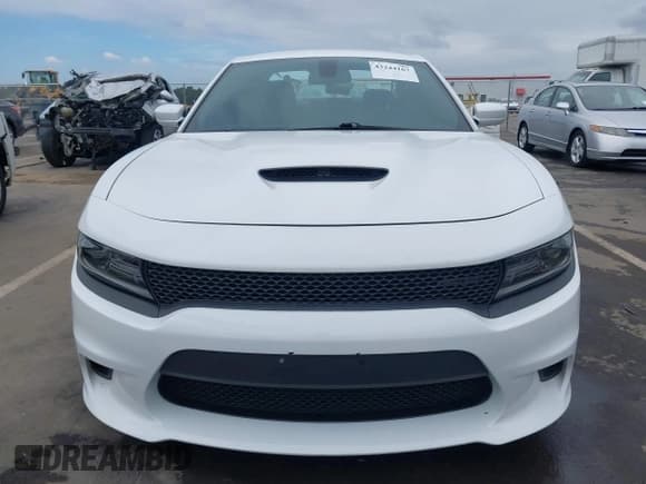 ✅ 2021 Dodge Charger R/T • VIN: 2C3CDXCT3MH527357 • Lot: 43244167. Wystawiony na IAAI z przebiegiem 40 499 mil. Bezpłatny archiwum sprzedaży aukcyjnych z USA i szczegółowy raport historii pojazdu na DreamBid. Zdjęcie 13.