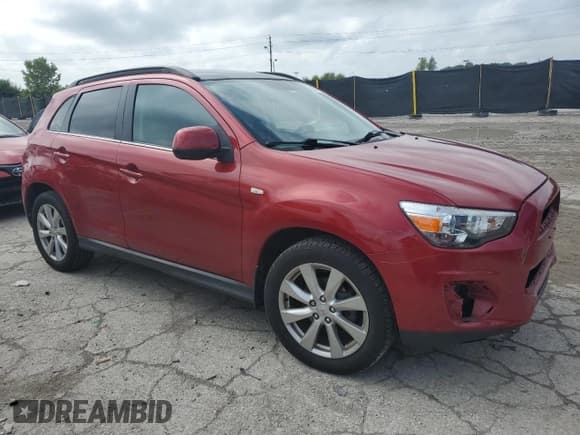 ✅ 2013 Mitsubishi Outlander SE • VIN: 4A4AP4AU0DE003796 • Lot: 82049645. Listed on Copart with 179,095 mi. Free auction sales archive from the USA and detailed vehicle history report at DreamBid. Image 4.